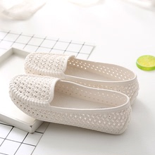 女款 防滑平底护士鞋 舒适 夏季 塑料白色凉鞋 洞洞镂空女鞋 孕妇妈妈鞋