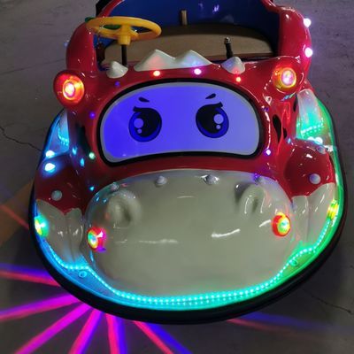 新款奶牛广场游乐双人玩具儿童电动摆摊冰上设施控制器生意碰碰车